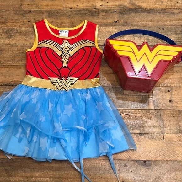 Girls Wonder Woman 1984 Dress/Costume Blue & Red Size 4/5 XS + Halloween Basket